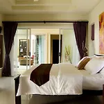 Karon Beach Walk Villa