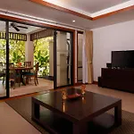 Comfort House With Pool In The Garden - Laguna 138