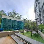 Zcape1 Boat Avenue