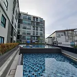 Zcape1 Boat Avenue
