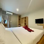 Room Actually Service Apartment
