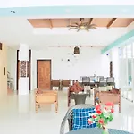Abby\'S House Hotel