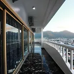 PATONG TOWER ONEs