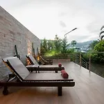 Orchid Garden Hotel