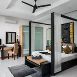 Crystal Pool Villa