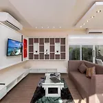 Signature Villas By Tropiclook
