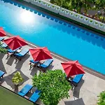 Ramada By Wyndham Phuket Deevana