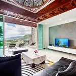 Patong Villa1：3卧泳池别墅【两个海景房】 近班赞江西冷海滩【中文管家】提供摩托车