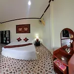 Orchid House Kamala Beach