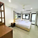 Kamala Fantasy 5 Bedroom Modern Private Pool Villa