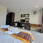 Baan Oui Guest House - Nai Harn