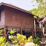 Marin\' S Home