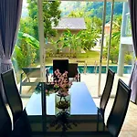 Peaceful Retreat Villa By Nai Thon Beach