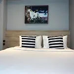 The Lake Chalong Hotel Sha Plus
