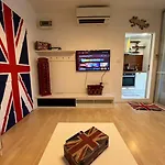 London Eyes
