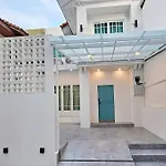 Baan 112 Patong