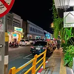 Chino Town At Yaowarat Phuket - Sha Plus