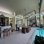 Ibiscus Villa By G Estate