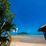 Beachfront Pool Villa-Vanilla