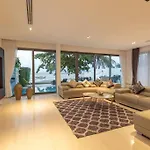 Do You Want Luxury Sea Views With Beach Access V38
