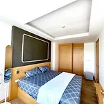 The Aristo-2-905