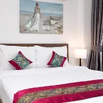 Nai Harn Beach Condominimum