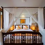 Sea View Villa, Bangtao Beach 4 Bedrooms