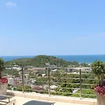 07 - Luxurious Haven With Mesmerizing Views