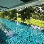Zcape 2 Boat Avenue By Sahana