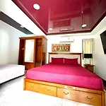 Villa 7 Bedrooms