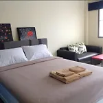 Phuket Town Budget House - Aircon Room #1