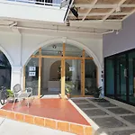 Stayhere@Airport Service Apartment