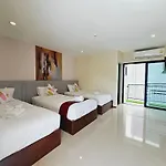 Stayhere@Airport Service Apartment