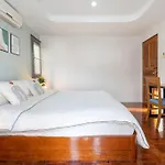 Cozy Villa 4 Bedrooms Patong,7Mins. Walk Beach/10Mns.Bangla Rd