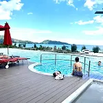 Patong Beachfront Studio 2 Mins Walk 2 Patong Beach