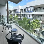 Apartment At Palmyrah Surin By Lofty