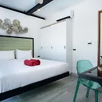 Trendy Loft-Style 4Br Pool Villa Sunset Garden 7