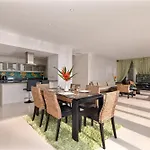 Surin Heights Villa