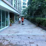 626 Large 1 Br1Bath 1 Km Walking To Patong Beach