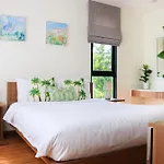 Big Garden Townhouse Laguna Park