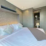 Modern Urban Living Kamala