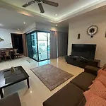 Plunge Tropic Villa Near Naiharn