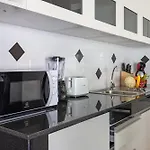3 Bedrooms Villa In Rawai- V11 T