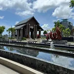 Mida Grande Resort Surin