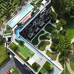 1Bdr Golf View Sky Park 4Th Floor
