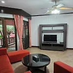 Sai Rougn Apartment
