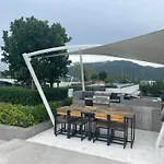 Laguna Skypark Вид На Гольф Поле 2 Спальни 2 Санузла 6 Этаж Три 25 Метровых Бассейна На Крыше 600 М Бит Интернет