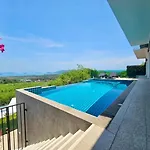 Phuket Great Property