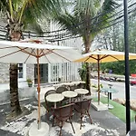 Benyada Lodge - Surin Beach