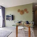 Modern Condo Near The Beach - Nv531